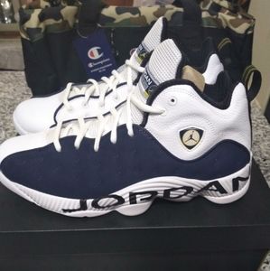 Jordan JumpMan Team2 Mid Night Navy Men's SIZE 10